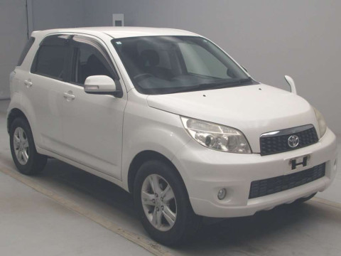 2009 Toyota Rush J200E[2]