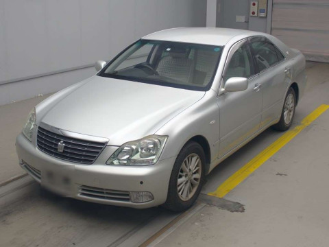 2004 Toyota Crown GRS180[0]