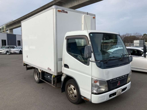 2007 Mitsubishi Fuso Canter FE72DB[2]