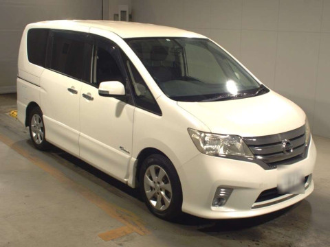 2013 Nissan Serena HFC26[2]