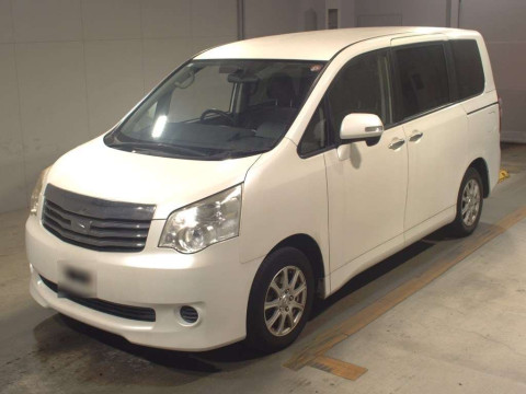 2012 Toyota Noah ZRR70G[0]