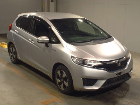 2016 Honda Fit Hybrid GP5[2]