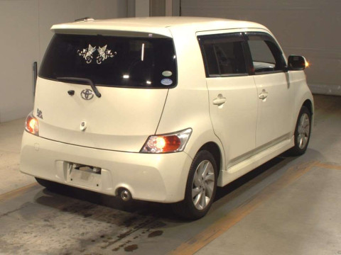 2012 Toyota bB QNC21[1]