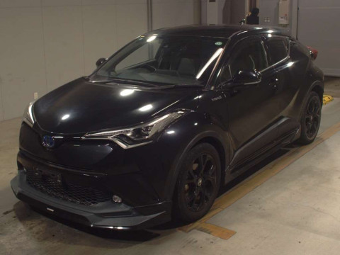 2019 Toyota C-HR ZYX10[0]