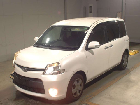 2014 Toyota Sienta NCP81G[0]