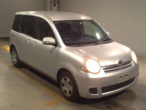 2008 Toyota Sienta NCP81G[2]