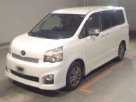 2011 Toyota Voxy