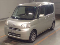 2013 Daihatsu Tanto