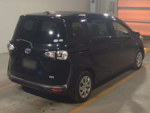 2015 Toyota Sienta NHP170G[1]