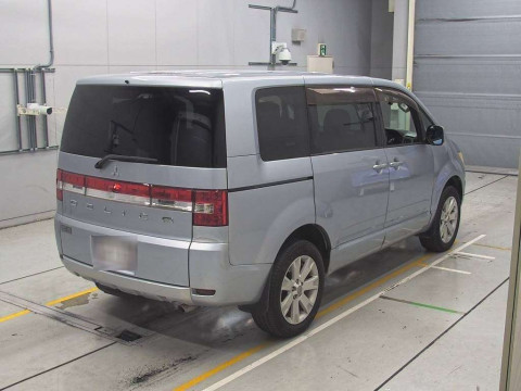 2008 Mitsubishi Delica D5 CV5W[1]