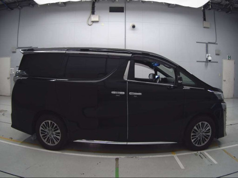 2019 Toyota Vellfire GGH35W[2]