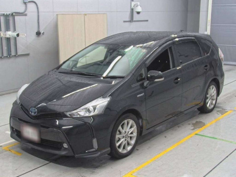 2017 Toyota Prius alpha ZVW41W[0]