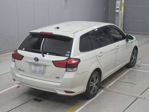 2015 Toyota Corolla Fielder NKE165G[1]