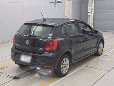 2016 Volkswagen Polo 6RCJZ[1]