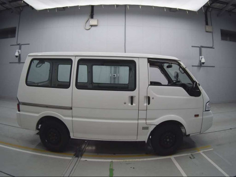 2017 Mazda Bongo Van SLP2V[2]