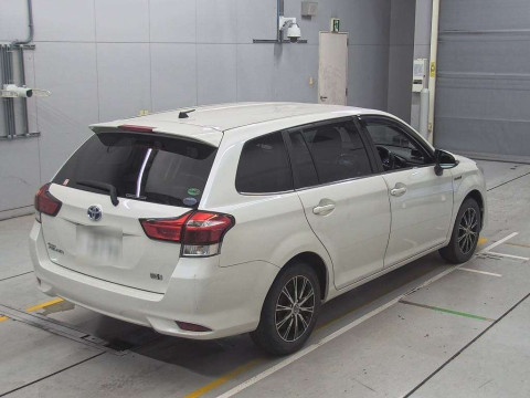 2015 Toyota Corolla Fielder NKE165G[1]