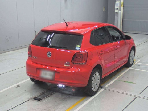 2013 Volkswagen Polo 6RCBZ[1]