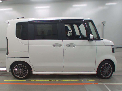 2024 Honda N-BOX CUSTOM JF5[2]