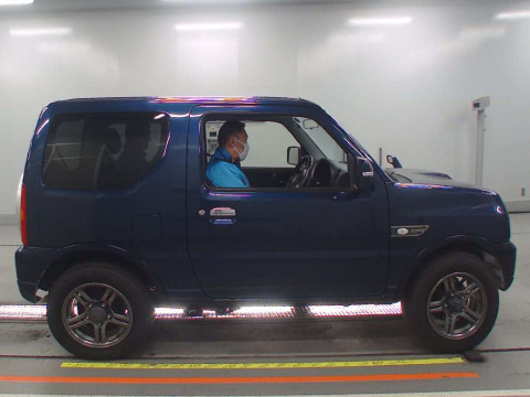 2015 Suzuki Jimny JB23W[2]