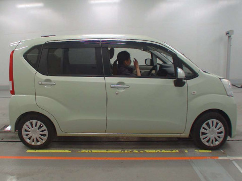 2017 Daihatsu Move LA150S[2]