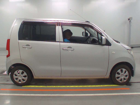 2010 Suzuki Wagon R MH23S[2]