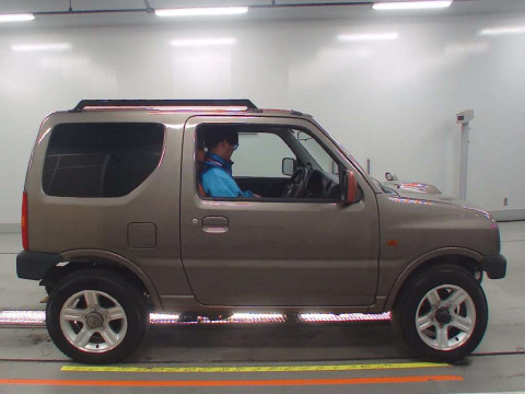 2005 Suzuki Jimny JB23W[2]