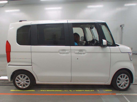 2023 Honda N-BOX JF3[2]