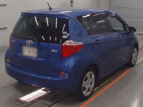 2014 Toyota Ractis NSP120[1]