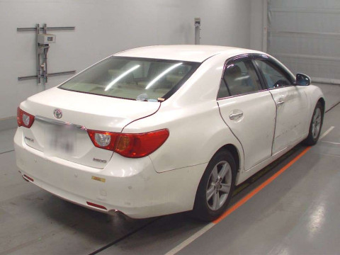 2010 Toyota Mark X GRX130[1]