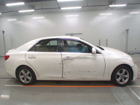 2010 Toyota Mark X GRX130[2]