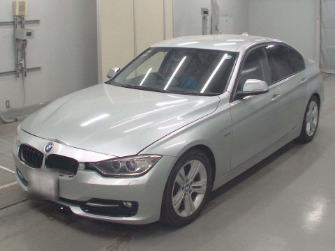 2013 BMW 3 Series 3D20[0]