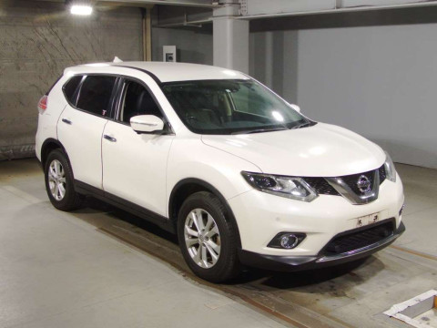 2014 Nissan X-Trail NT32[2]