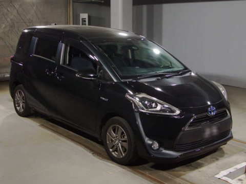 2016 Toyota Sienta NHP170G[2]