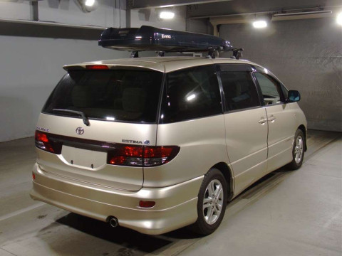 2004 Toyota Estima MCR30W[1]