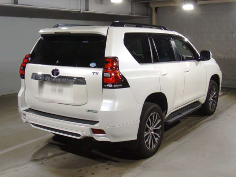 2020 Toyota Land Cruiser Prado TRJ150W[1]