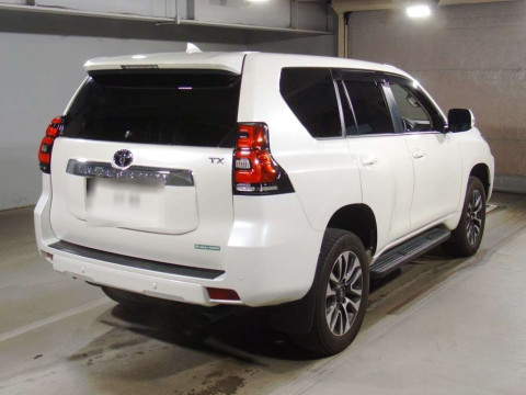 2023 Toyota Land Cruiser Prado TRJ150W[1]