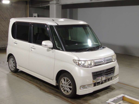 2010 Daihatsu Tanto Custom L375S[2]