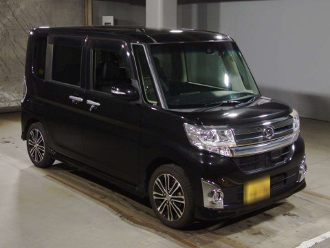 0 Daihatsu Tanto Custom LA600S[2]