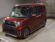 2020 Daihatsu Tanto Custom