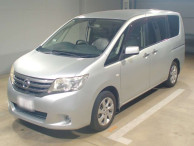 2011 Nissan Serena