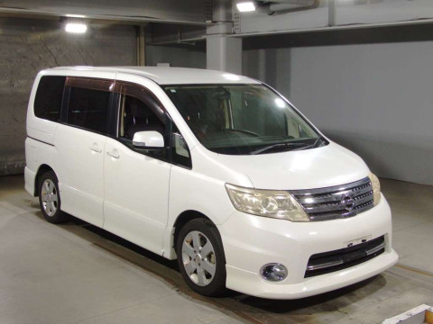 2010 Nissan Serena CC25[2]