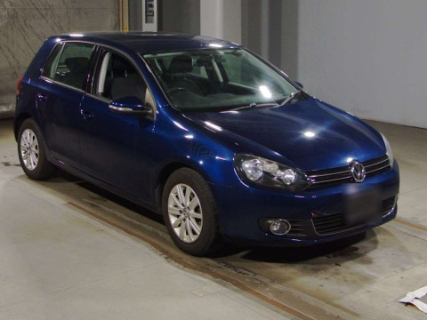 2011 Volkswagen Golf 1KCBZ[2]