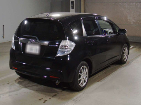 2011 Honda Fit Hybrid GP1[1]