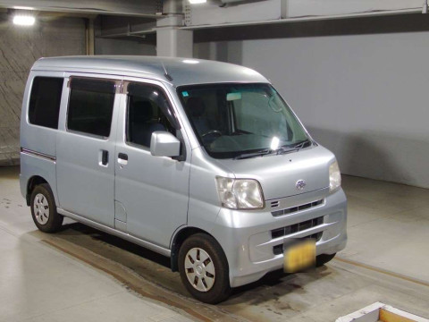 2014 Daihatsu Hijet Cargo S321V[2]