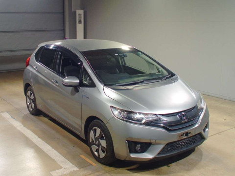 2014 Honda Fit Hybrid GP5[2]