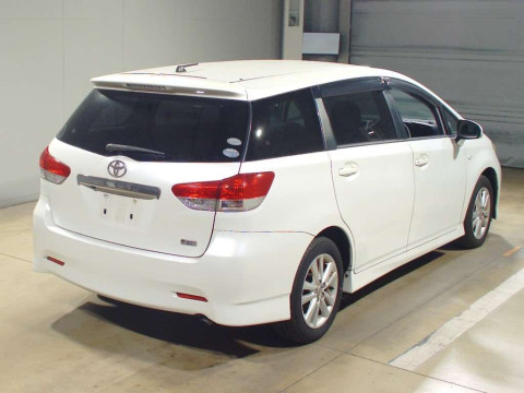 2010 Toyota Wish ZGE20W[1]