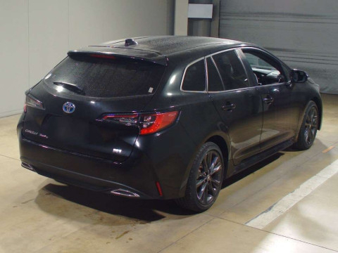 2022 Toyota Corolla Touring Wagon ZWE211W[1]