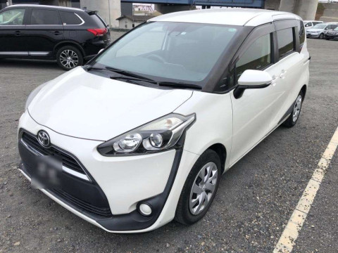 2016 Toyota Sienta NSP170G[0]