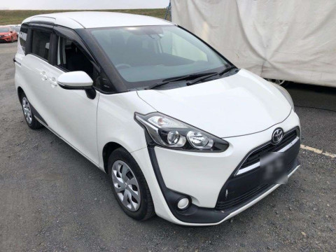 2016 Toyota Sienta NSP170G[2]