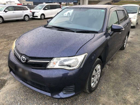 2013 Toyota Corolla Fielder NZE161G[0]